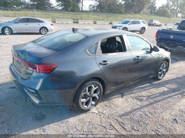 2021 KIA FORTE LXS VIN: 3KPF24AD2ME388567