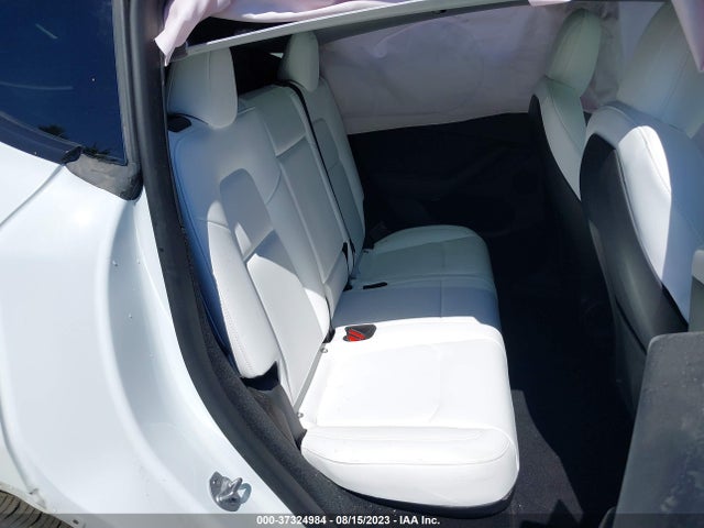 Tesla Model Y Long Range 2023 7SAYGDEE6PF624149 Image 8
