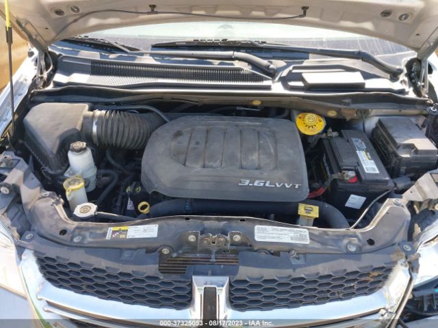 2C4RDGCG8HR558385 Dodge Grand Caravan Sxt