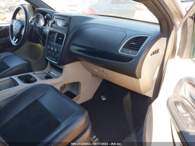 2C4RDGCG8HR558385 Dodge Grand Caravan Sxt
