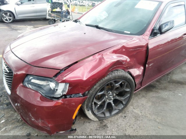 2C3CCAAG9KH502403 Chrysler 300 Touring