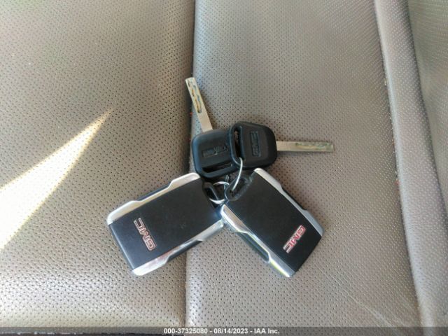 3GTU2VEC8EG528996 GMC Sierra 1500 Slt