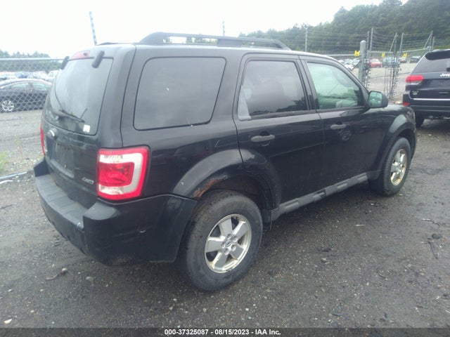 2009 FORD ESCAPE XLT VIN: 1FMCU93G99KA81236