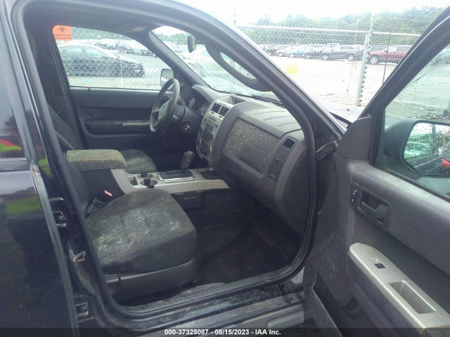 2009 FORD ESCAPE XLT VIN: 1FMCU93G99KA81236
