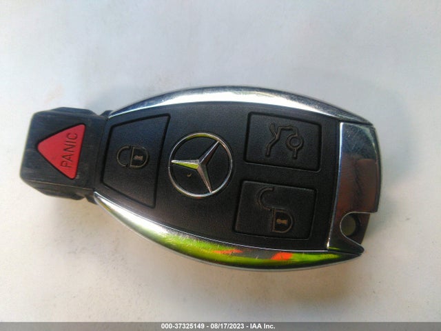 2011 MERCEDES-BENZ GL-CLASS GL 450 VIN: 4JGBF7BE3BA653682