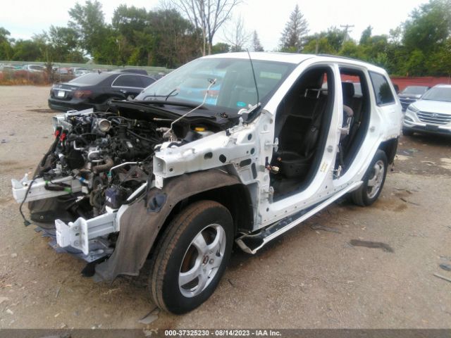 1C4RJFAG2JC396063 Jeep Grand Cherokee Altitude