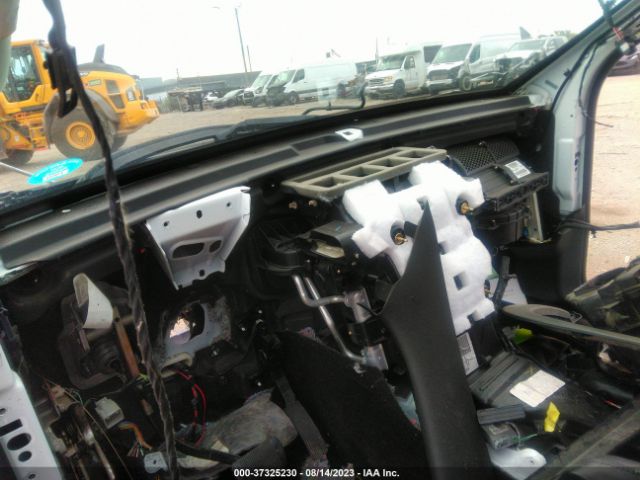 1C4RJFAG2JC396063 Jeep Grand Cherokee Altitude