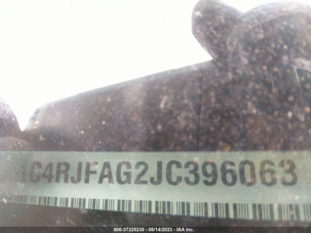 1C4RJFAG2JC396063 Jeep Grand Cherokee Altitude