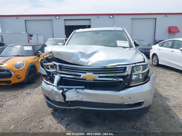 Chevrolet Suburban Premier 2018 1GNSCJKC2JR201092 Image 12