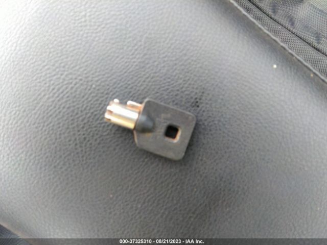 2012 HARLEY-DAVIDSON FXDC 1HD1GV411CC305606 Photo 10