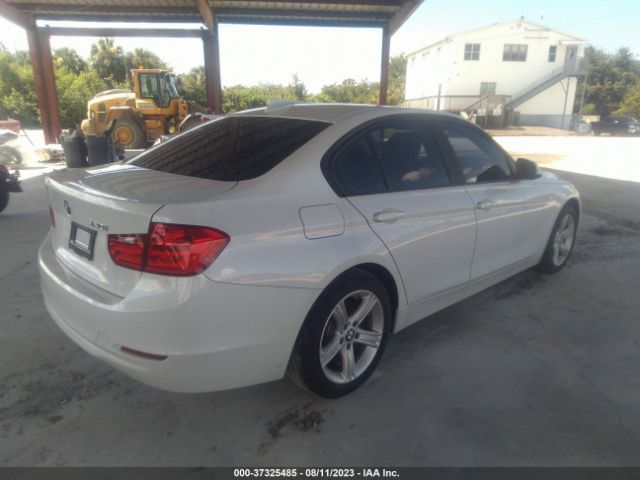 WBA3B1C52FP831789 BMW 3 Series 320i