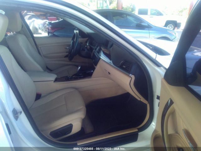 WBA3B1C52FP831789 BMW 3 Series 320i