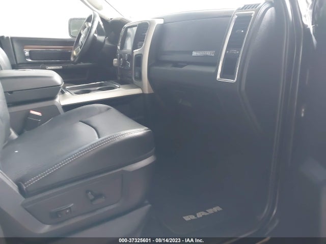 1C6RR7NT2GS157754 RAM 1500 Laramie