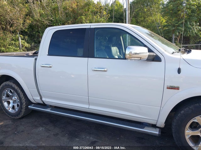 RAM 1500 Laramie 2015 1C6RR6NT9FS567198 Image 13