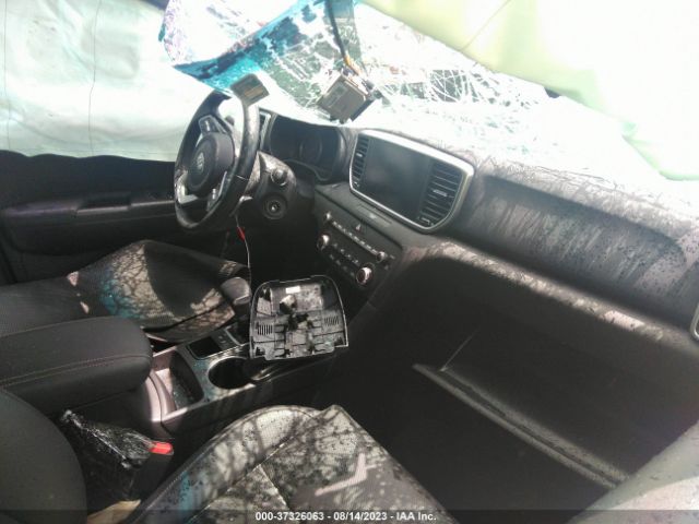 KNDP63AC8L7665814 KIA SPORTAGE S