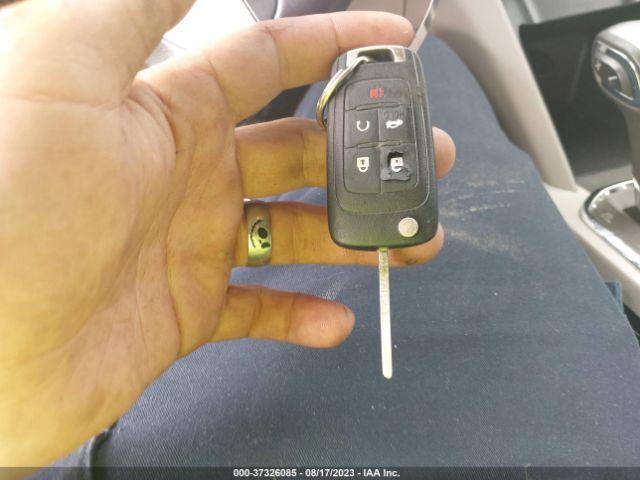 2GNALCEK1F6286696 Chevrolet EQUINOX LT