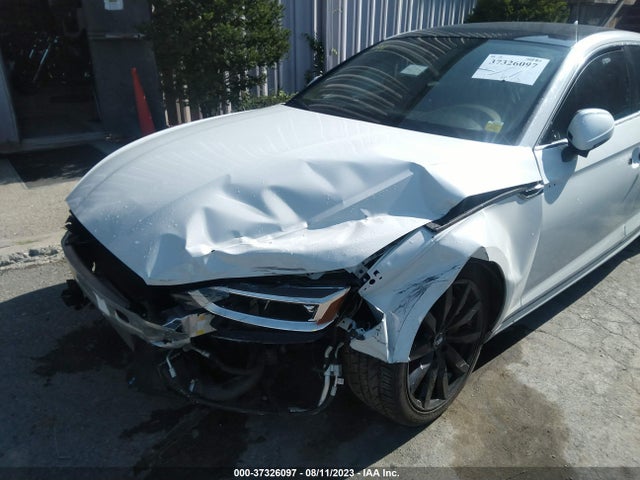 WAUBNCF55JA007257 Audi A5 Sportback Premium Plus