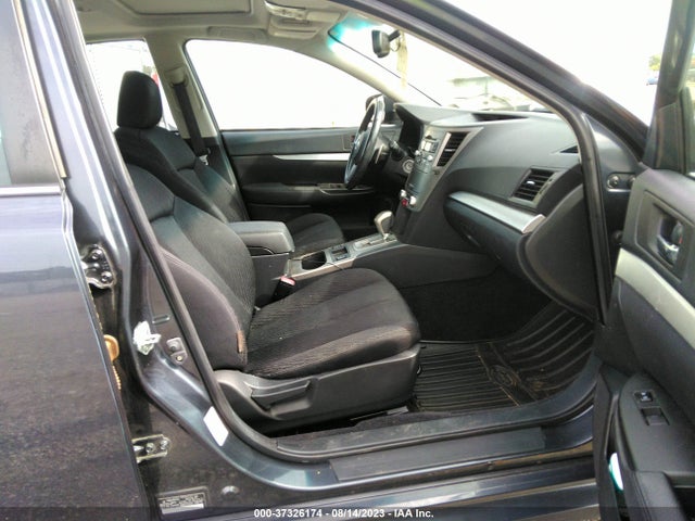 2011 SUBARU LEGACY 2.5I PREM AWP/PWR MOON VIN: 4S3BMBG69B3214831