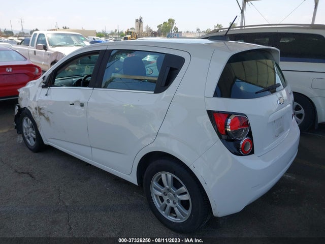 Chevrolet SONIC LT 2015 1G1JC6SH5F4198246 Image 4