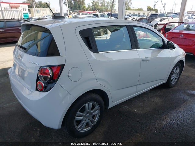 Chevrolet SONIC LT 2015 1G1JC6SH5F4198246 Image 5