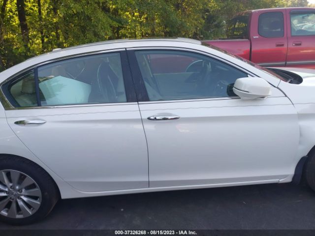 1HGCR2F89FA261689 Honda Accord Sedan Ex-l