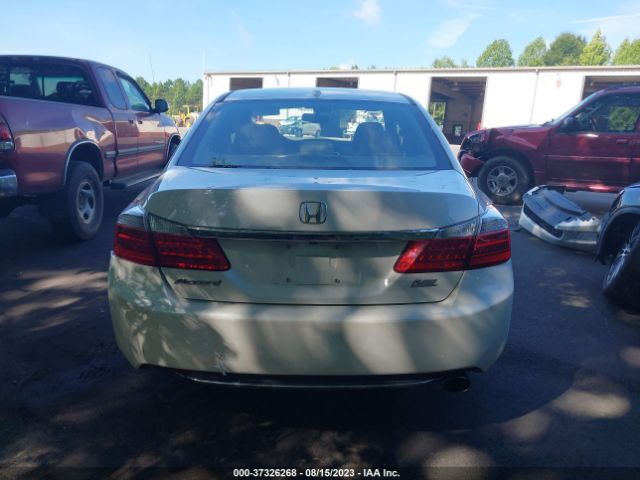 1HGCR2F89FA261689 Honda Accord Sedan Ex-l