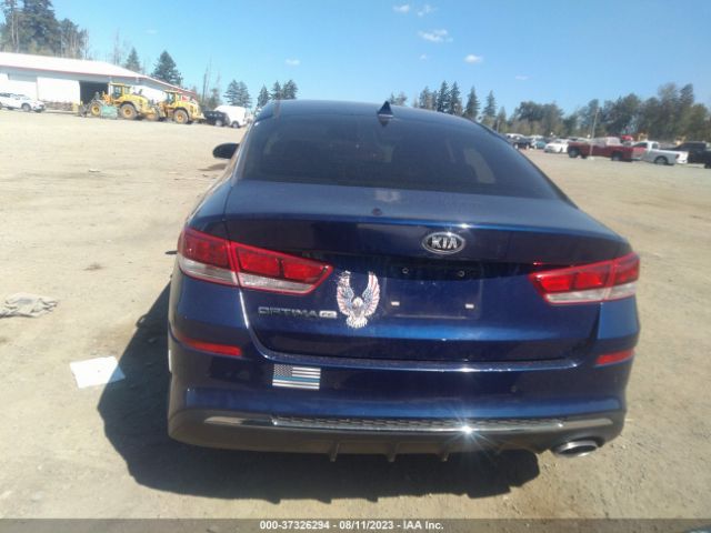 5XXGT4L38KG358435 KIA Optima Lx