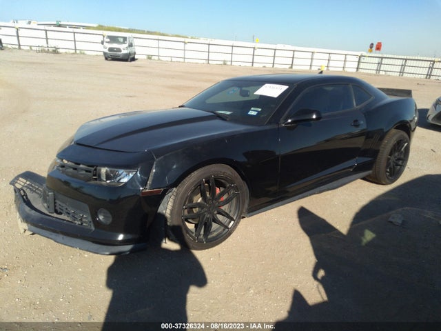 Chevrolet CAMARO LS 2015 2G1FA1E36F9308409 Image 2