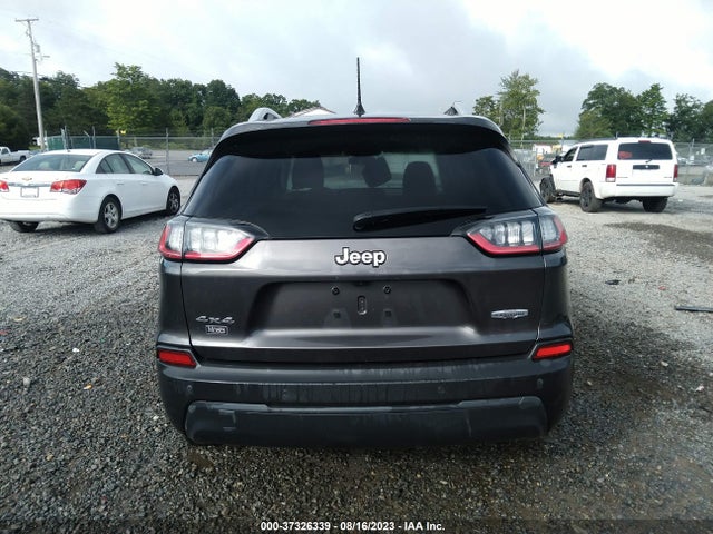 1C4PJMLB6KD380246 Jeep Cherokee Latitude Plus 4x4