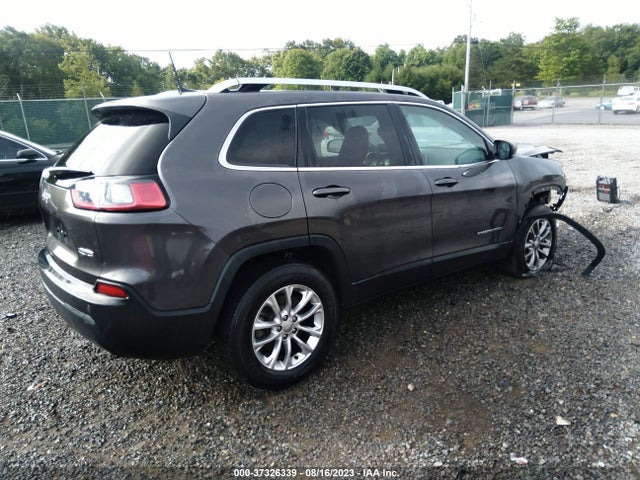 1C4PJMLB6KD380246 Jeep Cherokee Latitude Plus 4x4