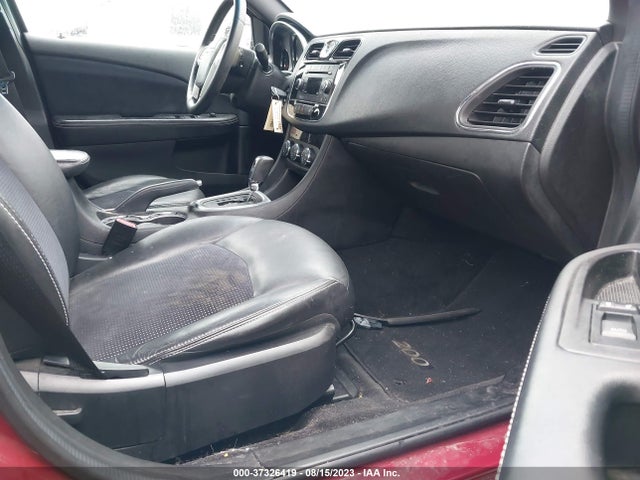 Chrysler 200 Limited 2014 1C3CCBCG6EN172587 Image 5