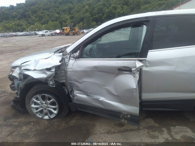 Chevrolet EQUINOX LT 2018 2GNAXSEV9J6210001 Image 15