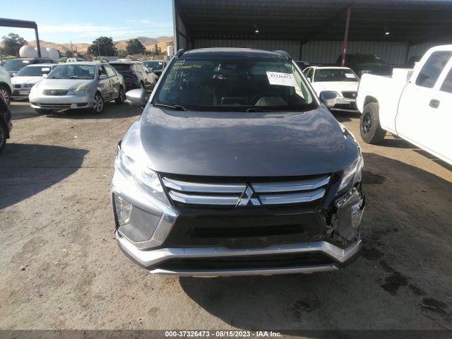 JA4AT5AA9JZ045882 Mitsubishi Eclipse Cross Se/sel