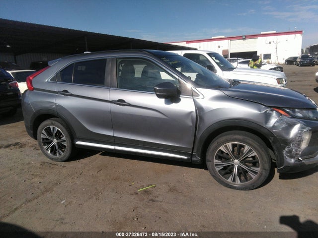 JA4AT5AA9JZ045882 Mitsubishi Eclipse Cross Se/sel