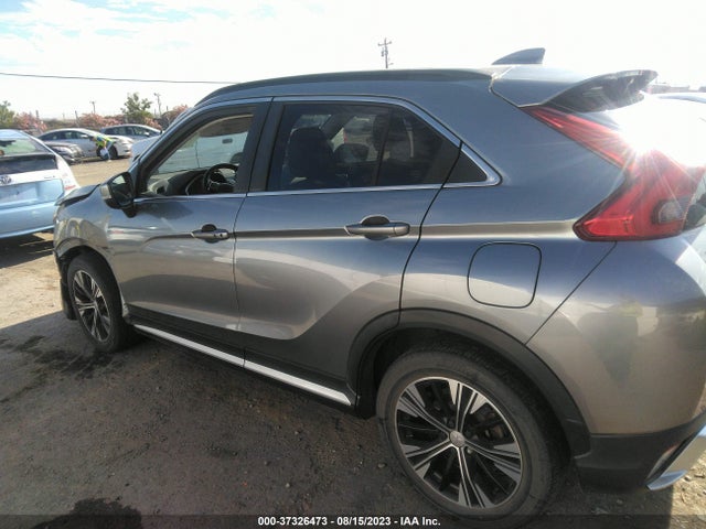 JA4AT5AA9JZ045882 Mitsubishi Eclipse Cross Se/sel