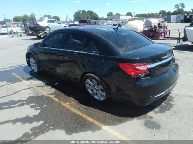 2013 CHRYSLER 200 LX VIN: 1C3CCBAB5DN687070
