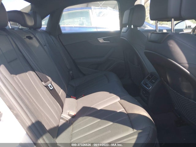 WAUHMAF44KN010153 Audi A4 Premium Plus
