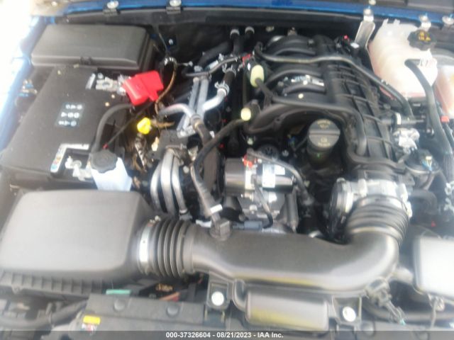 1C4HJXEG1PW501758 Jeep Wrangler Sahara