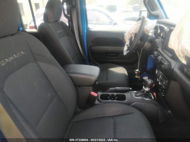 1C4HJXEG1PW501758 Jeep Wrangler Sahara