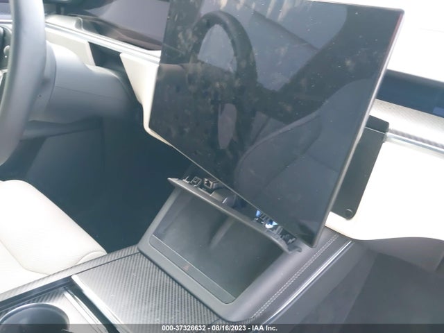 2022 TESLA MODEL X PLAID VIN: 7SAXCBE60NF355552