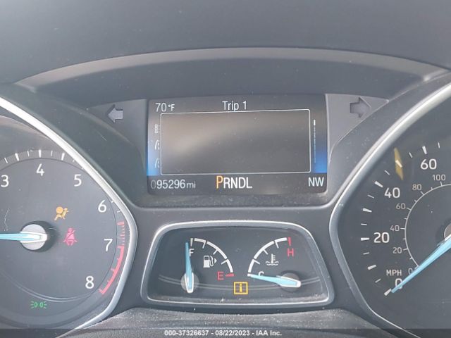 1FADP3F26FL315356 Ford FOCUS SE