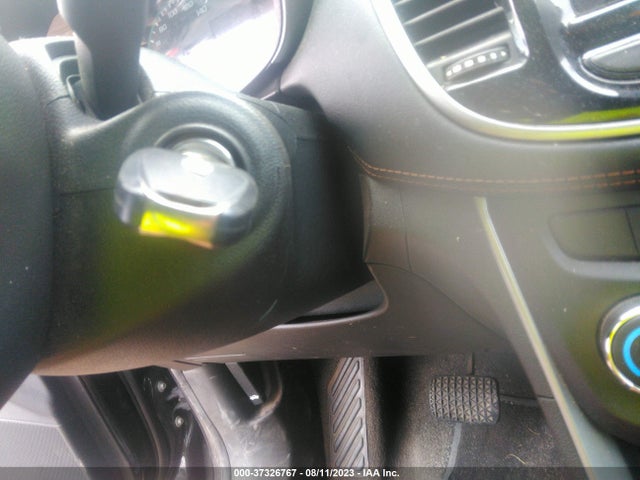 Chevrolet TRAX LS 2020 KL7CJKSB9LB031984 Image 11