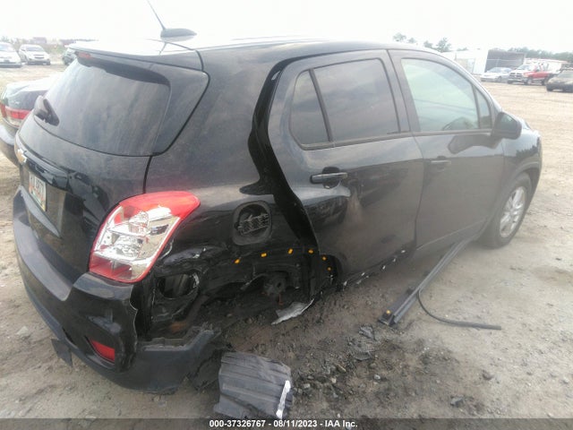 Chevrolet TRAX LS 2020 KL7CJKSB9LB031984 Image 4