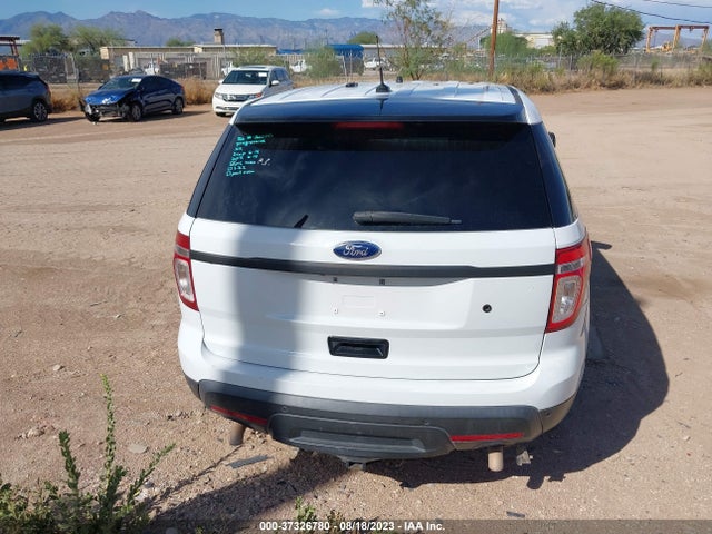 Ford UTILITY POLICE 2015 1FM5K8AR2FGB52305 Image 8