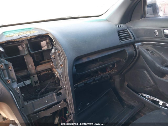 Ford UTILITY POLICE 2015 1FM5K8AR2FGB52305 Image 11