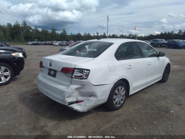 3VW2K7AJ8FM304196 Volkswagen Jetta Sedan 2.0l S W/technology