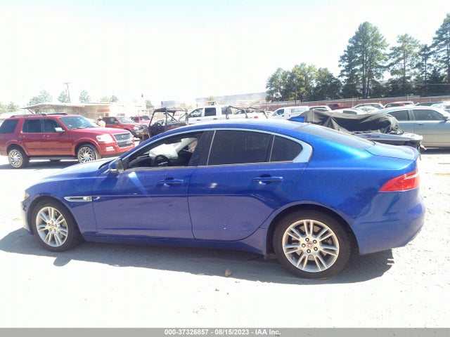 SAJAD4FX7JCP34415 Jaguar Xe 25t Premium