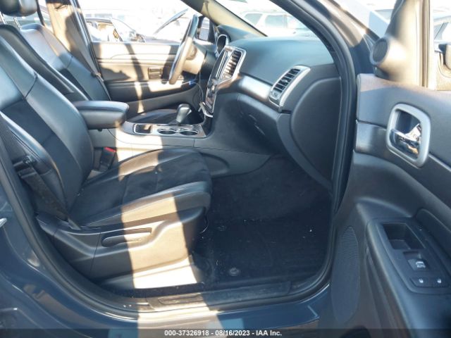 1C4RJFAG8JC367487 Jeep Grand Cherokee Altitude