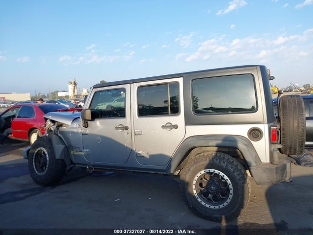 2013 JEEP WRANGLER UNLIMITED SPORT VIN: 1C4BJWDG0DL677926