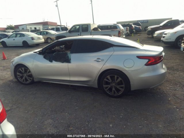 1N4AA6AP8GC433550 Nissan Maxima 3.5 Sl